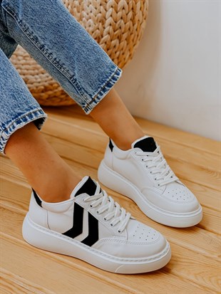 Beyaz Siyah (Walker) Kadın Bağcıklı Sneakers