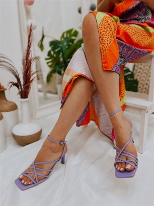 Lila Deri (Chaz) Parmak Arası Detay Kadın Topuklu Sandalet